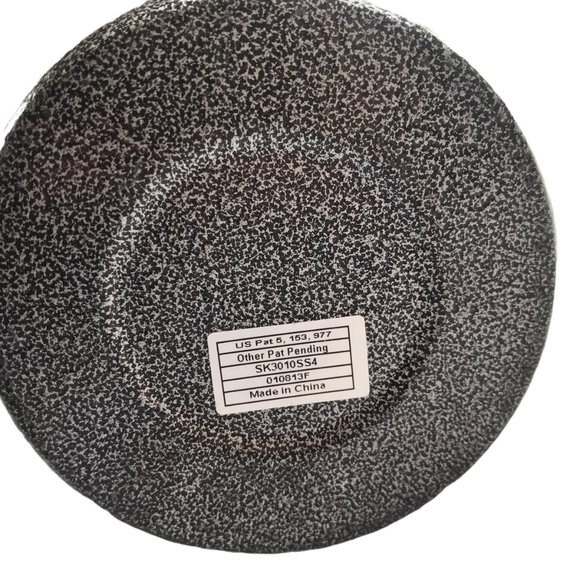 STANLEY Thermos with Lid,  Large, Silver Metal Stainless Steel. 1 Qt. - Picture 13 of 13